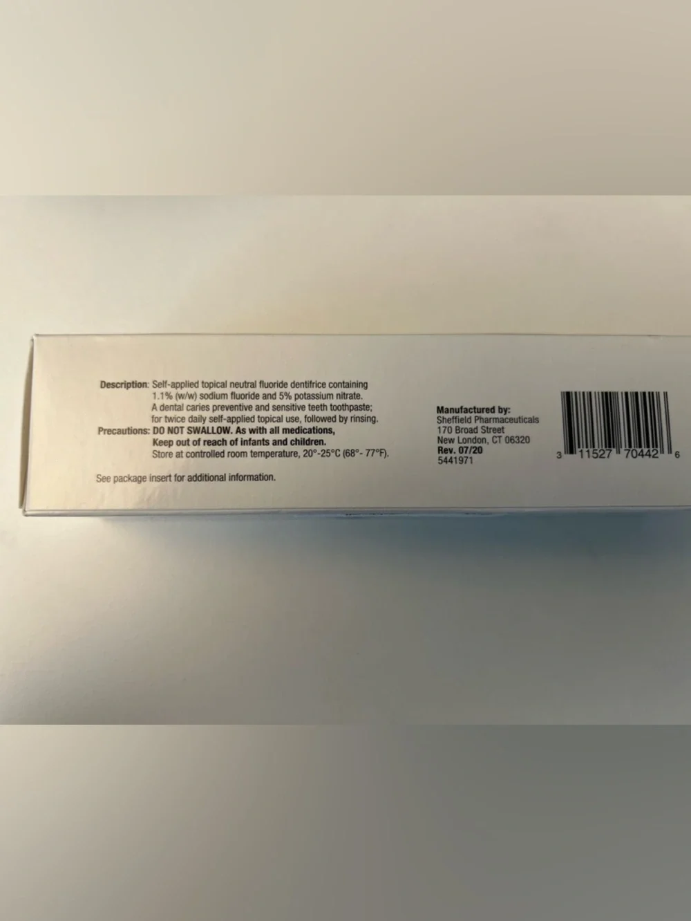 Sensitive Toothpaste - Picture 4 of 5